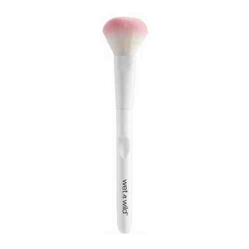 Wet n Wild Кисть для нанесения макияжа Brush E797 powder brush